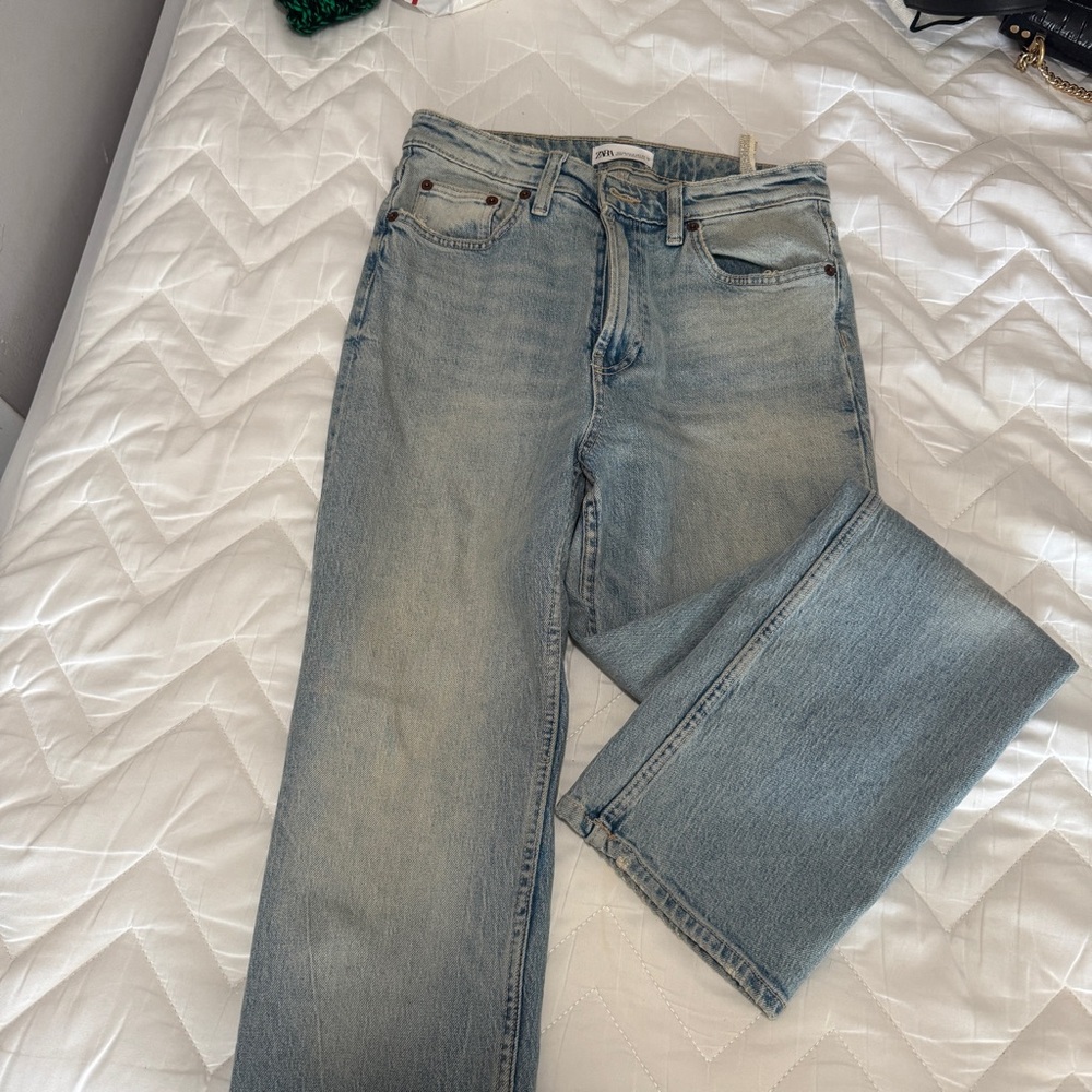 Zara Light washed Jeans